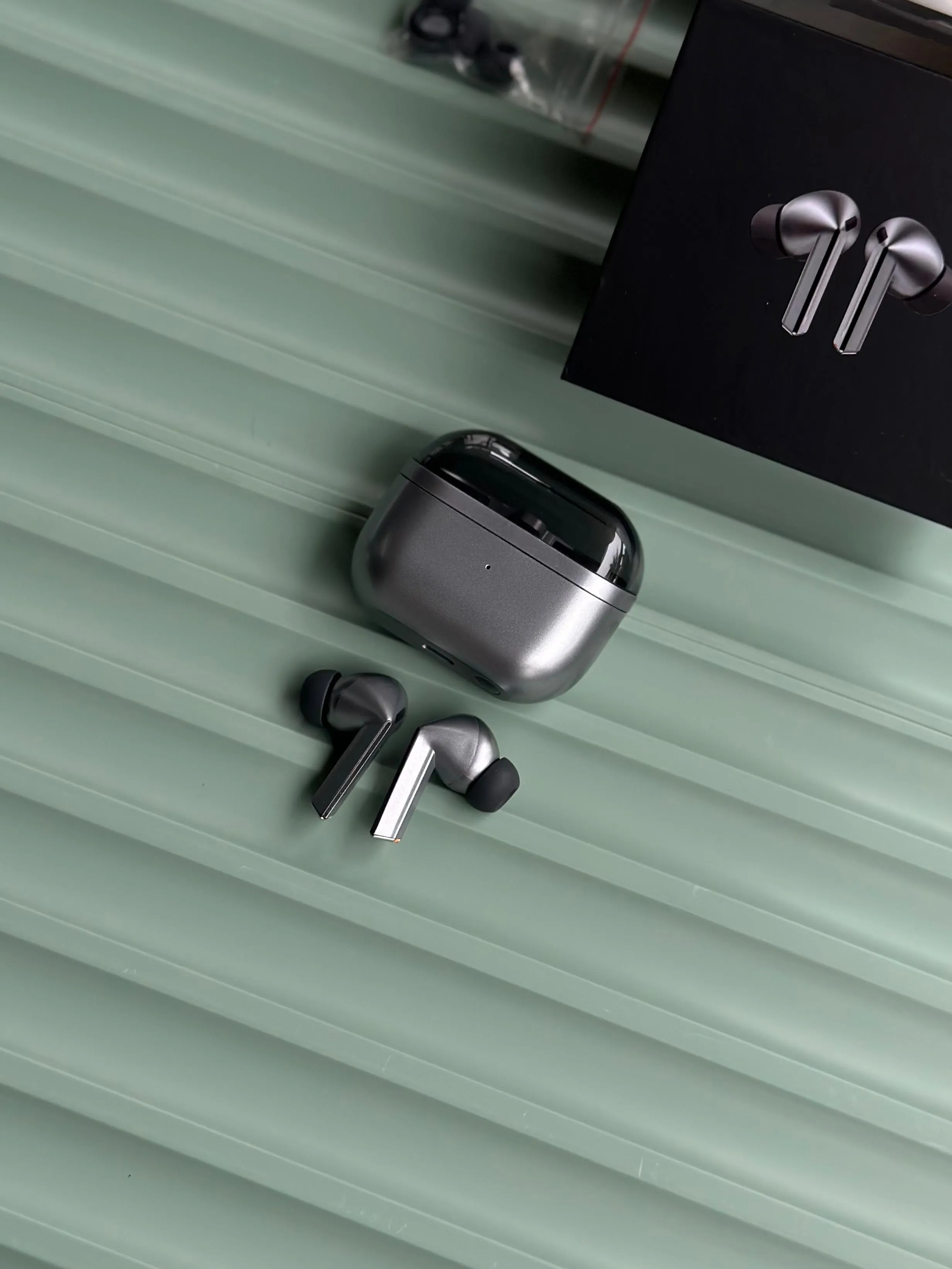 Samsung galaxy buds3 pro - Image 2 in Junagadh